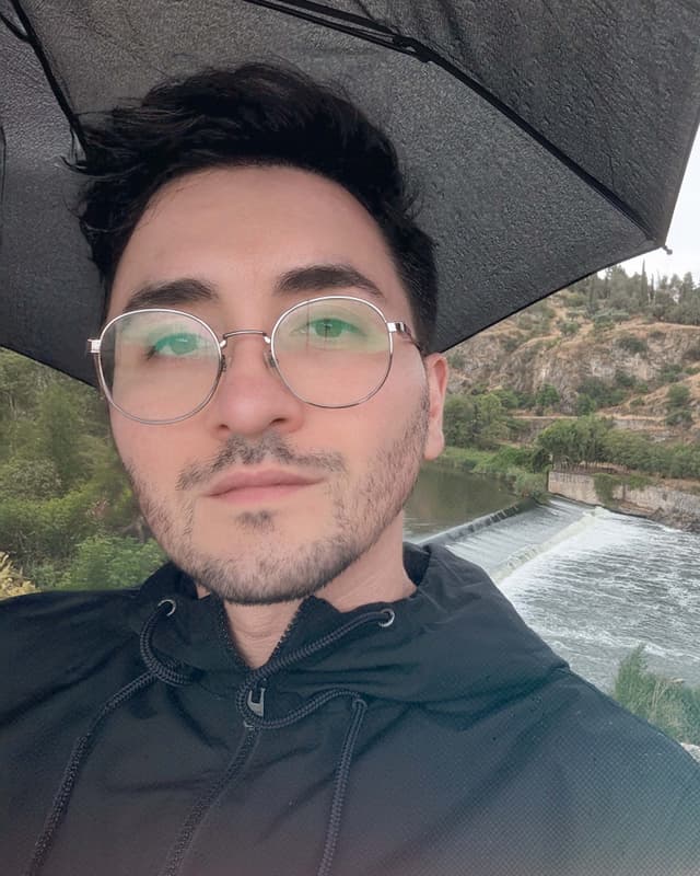 Profile picture of André